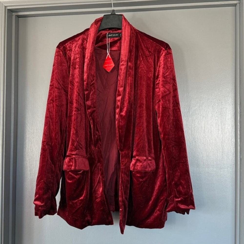 NWT Mint Limit Red Velour Women's Open Front Jacket Long Sleeve sz 2XL Pockets